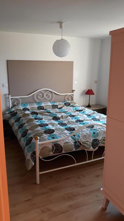 F2 Exterieur Lit King Size Lejlighed Brives-Charensac Eksteriør billede